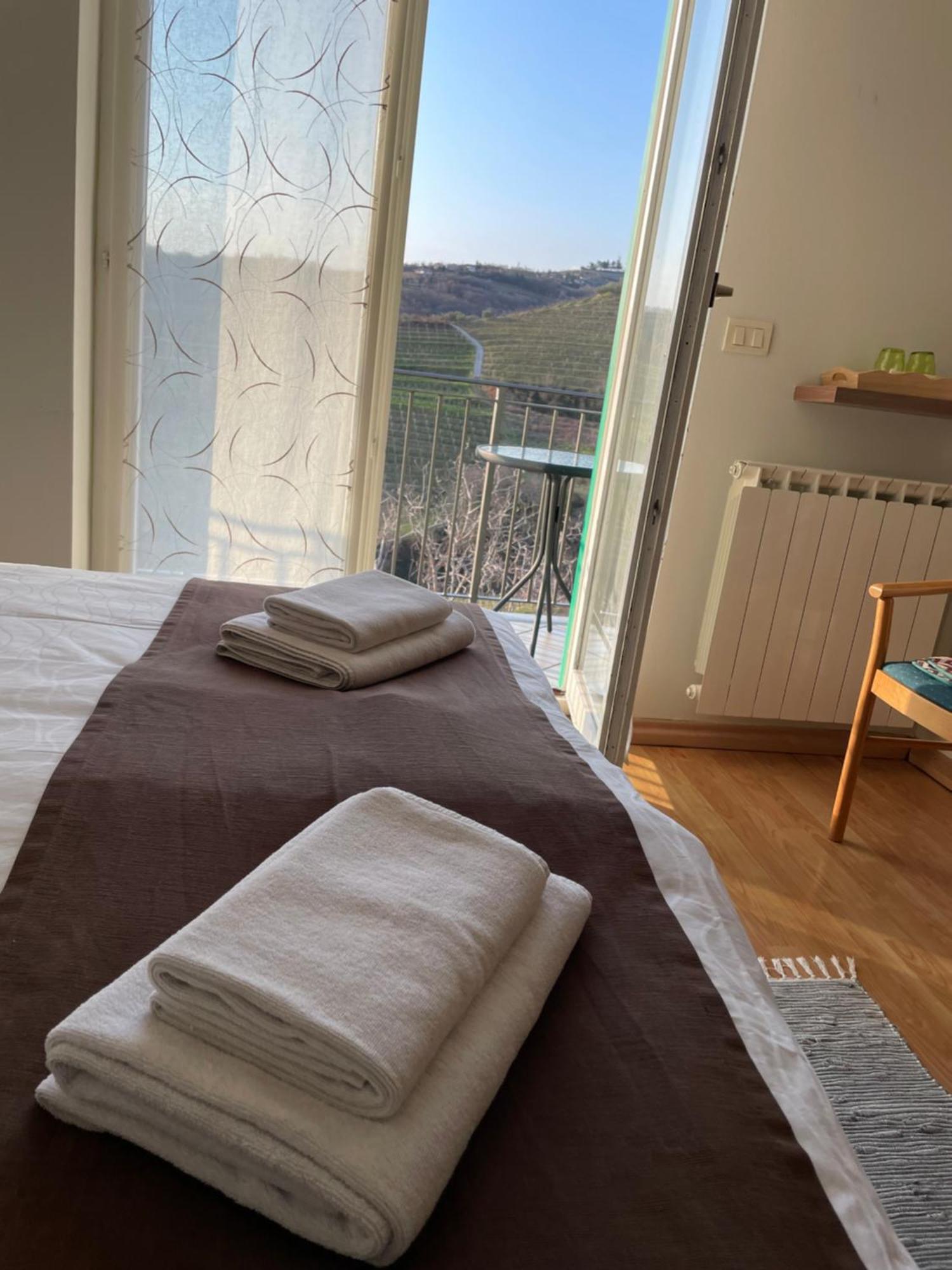 Villa Hisa Stekar Kojsko Zimmer foto